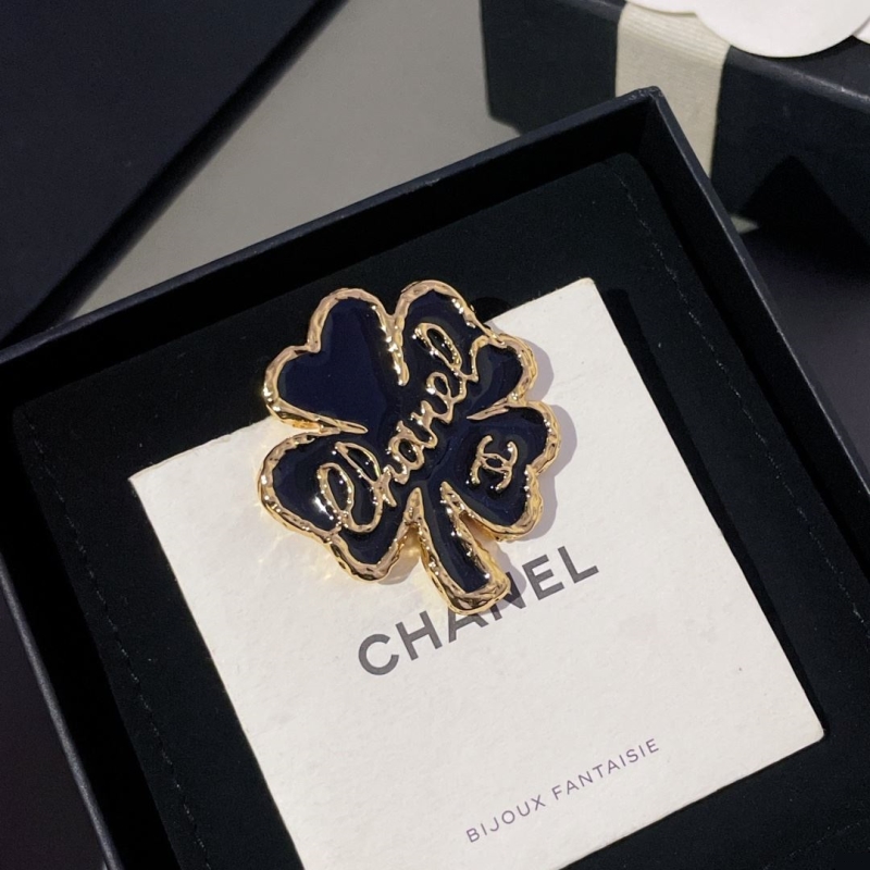 Ch*el brooches